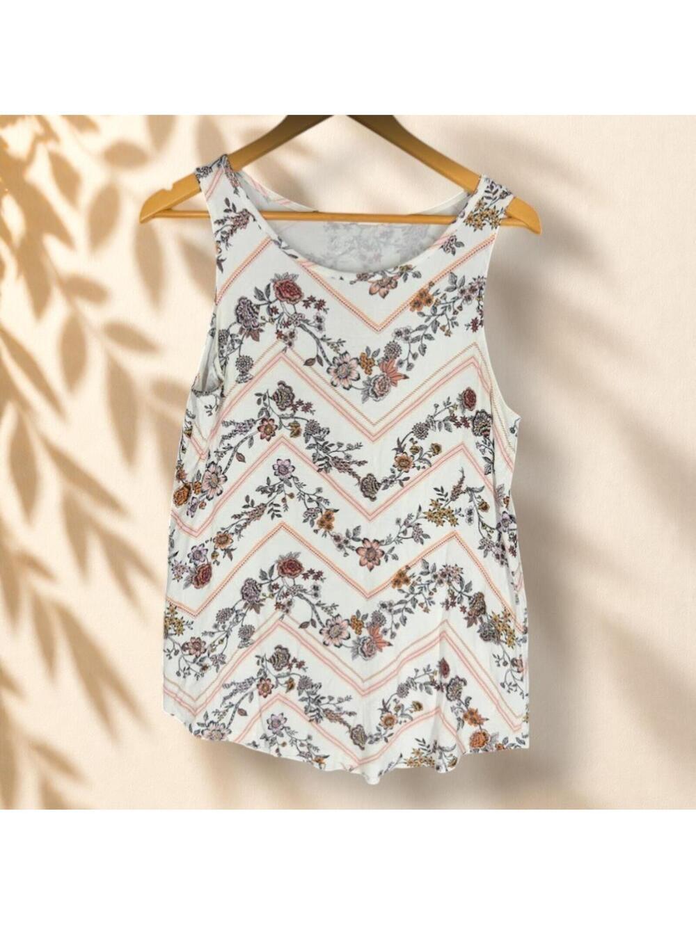 Maurices Blouse Women M Medium White Floral Sleeveless Wide Strap Casual Rayon